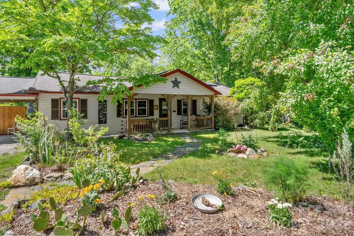 105 7th Street, Black Mountain, NC 28711 - #1