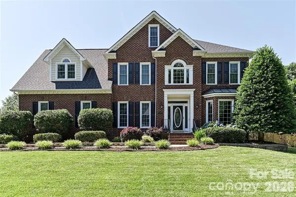 7068 Kidwelly Lane, Matthews, NC 28104