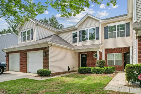 11961 Stratfield Place Circle, Pineville, NC 28134