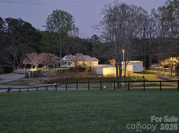 620 Smith Waldrop Road, Columbus, NC 28722