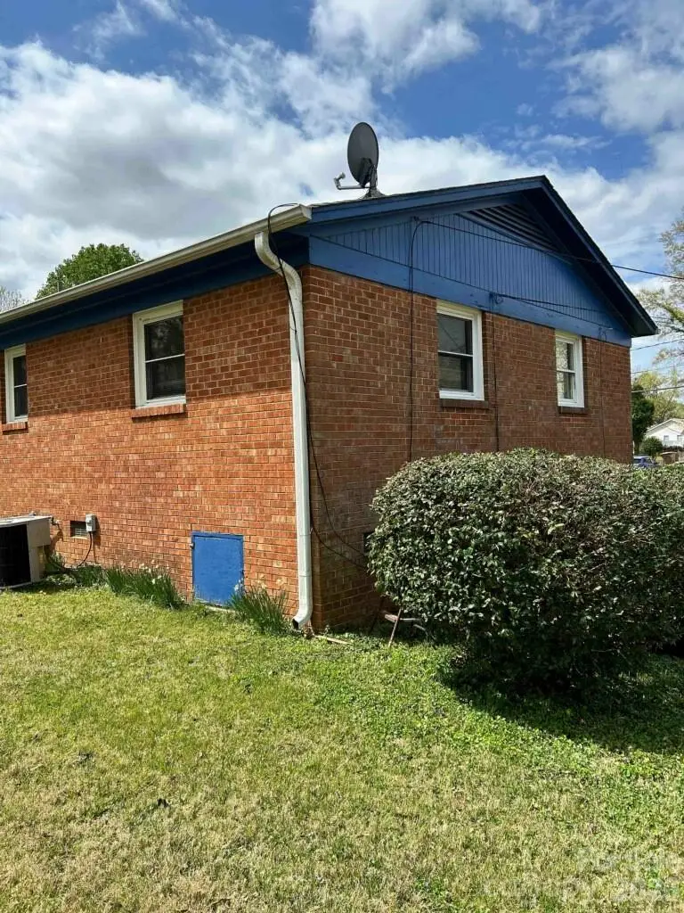 2404 Larkspur Drive, Greensboro, NC 27405 - #3