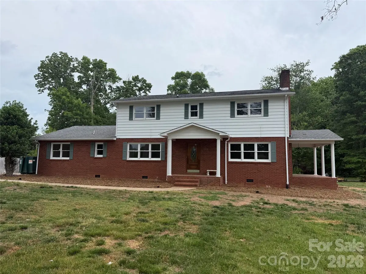 1162 Broadway Street #1162 Broadway St, Claremont, NC 28610 - #1