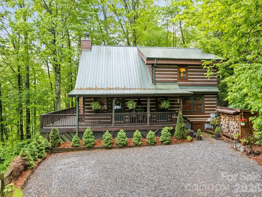 297 Hidden Cove Road, Maggie Valley, NC 28751 - #2