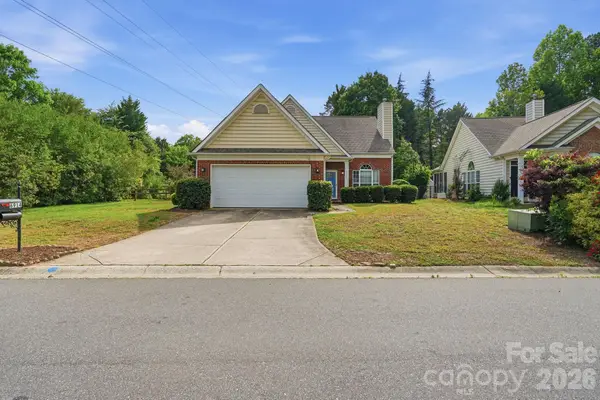 6914 Weirton Place, Charlotte, NC 28226