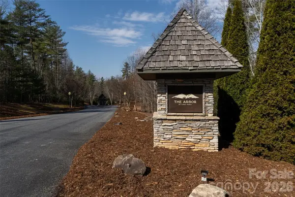 265 Harborside Drive #250, Nebo, NC 28761