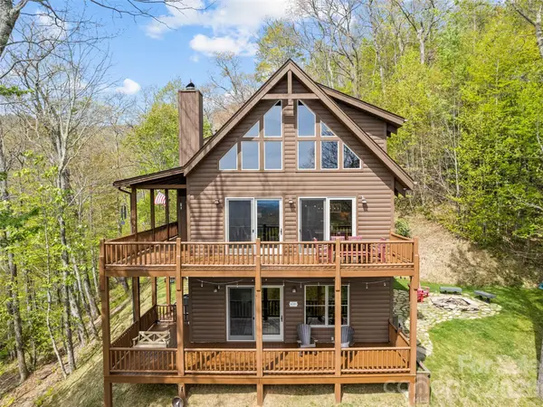 128 Serendipity Trail, Maggie Valley, NC 28751