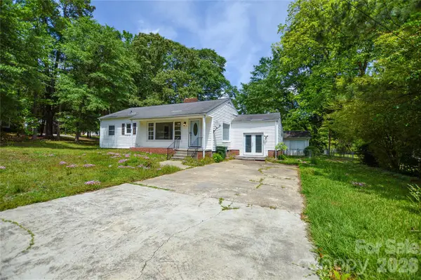 605 Gillsbrook Road, Lancaster, SC 29720
