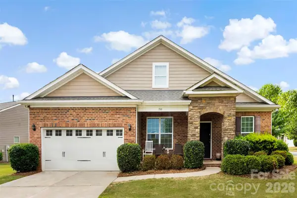 700 Wood Lily Drive, Belmont, NC 28012