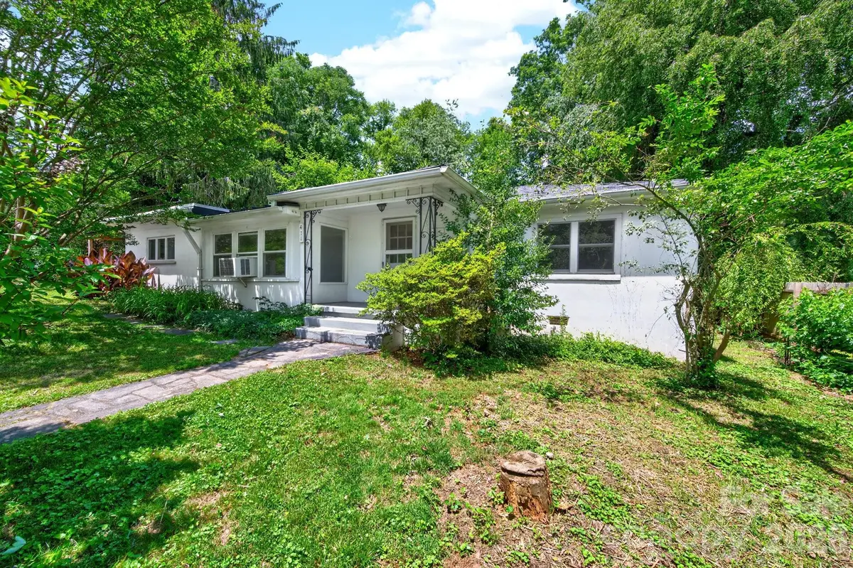 411 Hillcrest Circle, Hendersonville, NC 28792 - #1