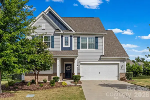 17712 Terryglass Lane, Charlotte, NC 28278