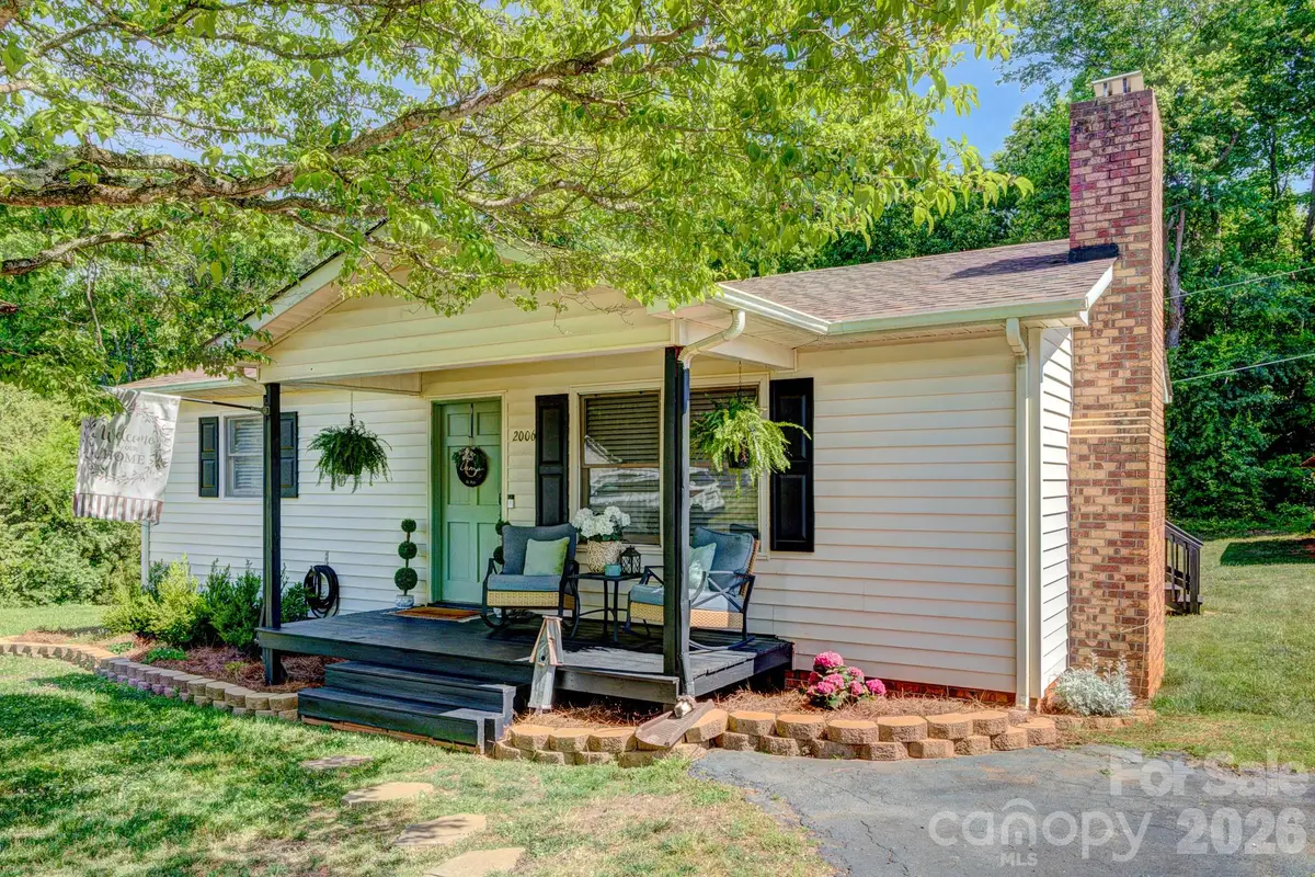 2006 Modern Estates Road, Lincolnton, NC 28092 - #1