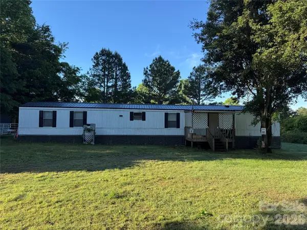 131 Bethany Woods Lane, Statesville, NC 28625