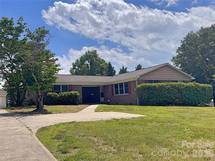 121 Icard Street, Connelly Springs, NC 28612 - #2