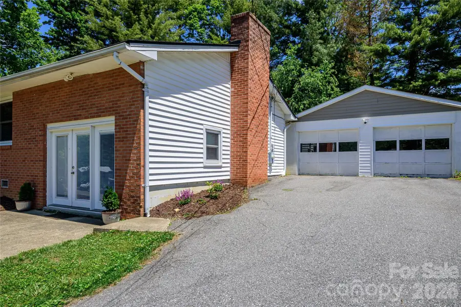 155 Chestnut Place, Arden, NC 28704 - #3