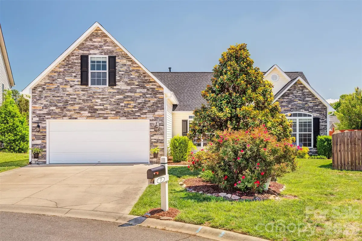7 Breyerton Court, Asheville, NC 28804 - #1