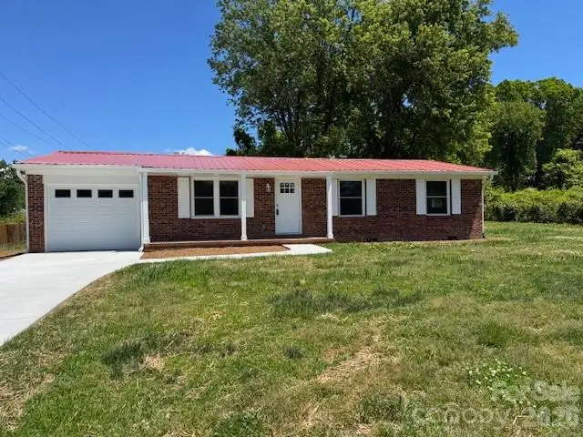 287 Duncan Road, Flat Rock, NC 28731 - #1