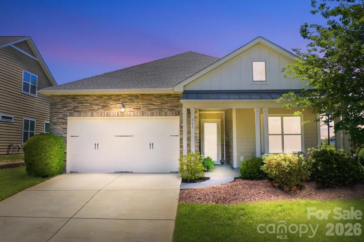 261 Stone Mountain Way, Denver, NC 28037 - #1