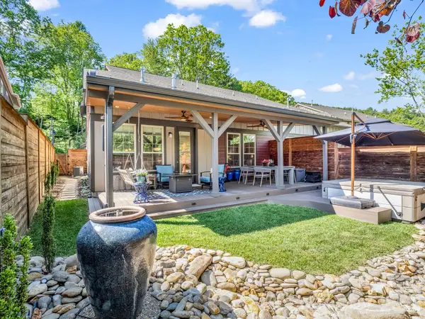 564 Sweet Birch Park Lane, Black Mountain, NC 28711