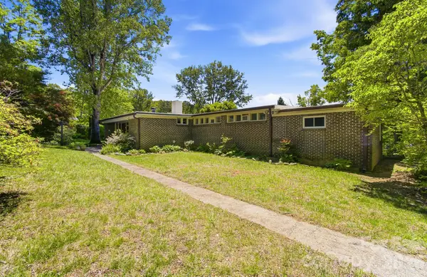 20 Reed Road, Asheville, NC 28805