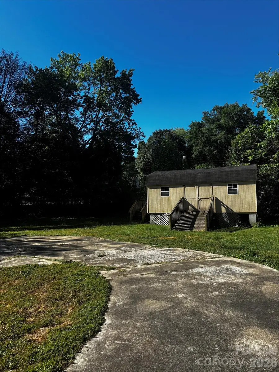 907 Maple Avenue, Salisbury, NC 28144 - #2