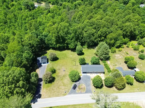 1279 N Hoots Road, Ronda, NC 28679