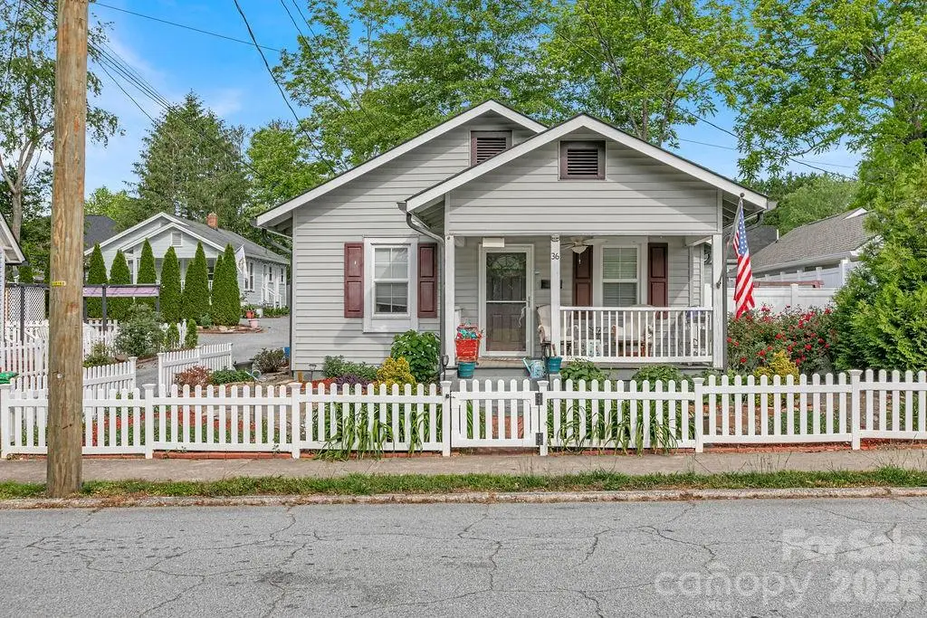 36 S Oaklawn Avenue, Brevard, NC 28712 - #1
