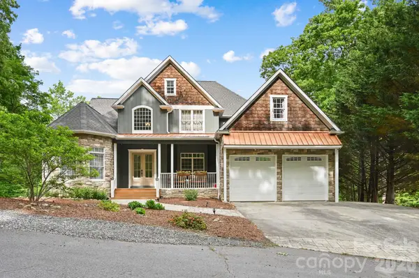 314 Woodland Drive, Swannanoa, NC 28778