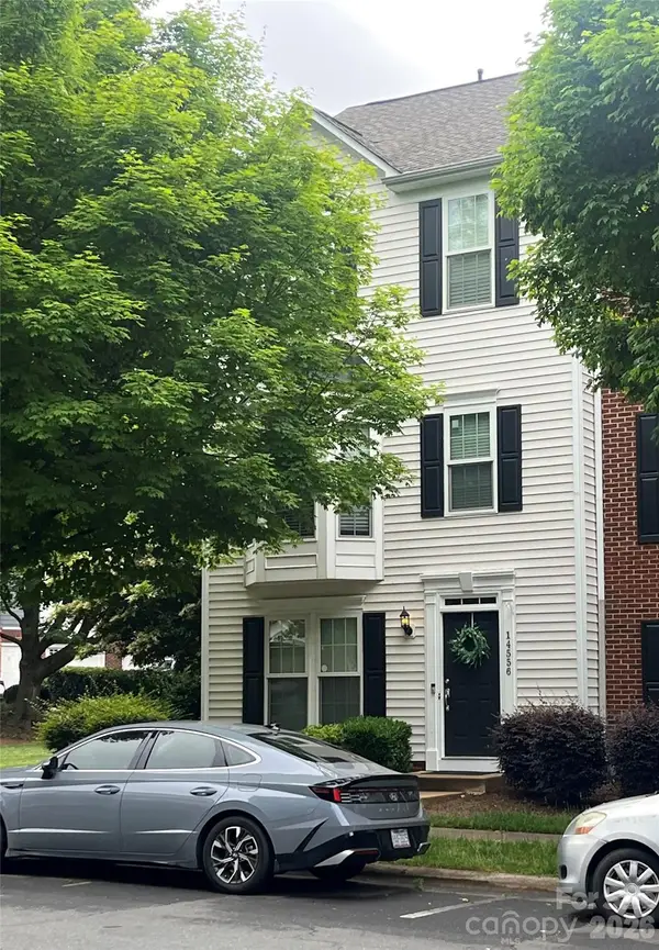 14556 Reese Boulevard, Huntersville, NC 28078