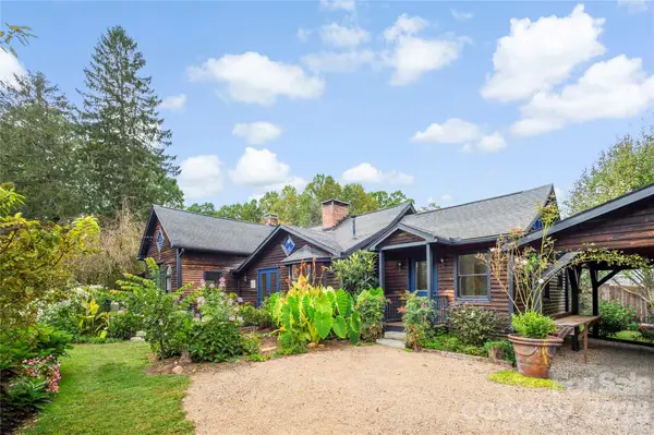 528 Padgettown Road, Black Mountain, NC 28711