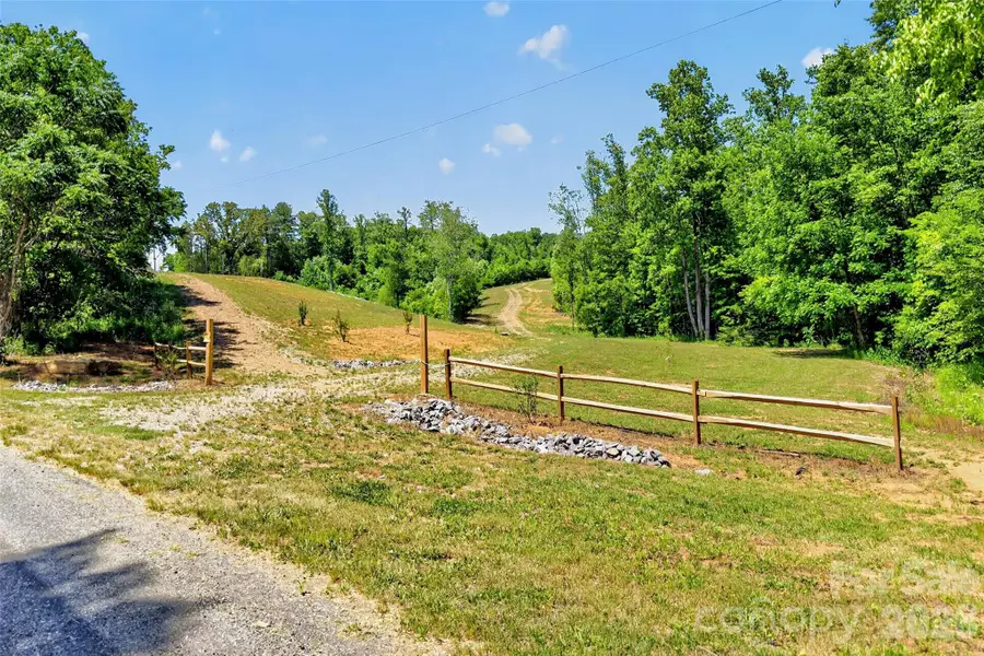 272 Randolph Drive, Marion, NC 28752 - #2