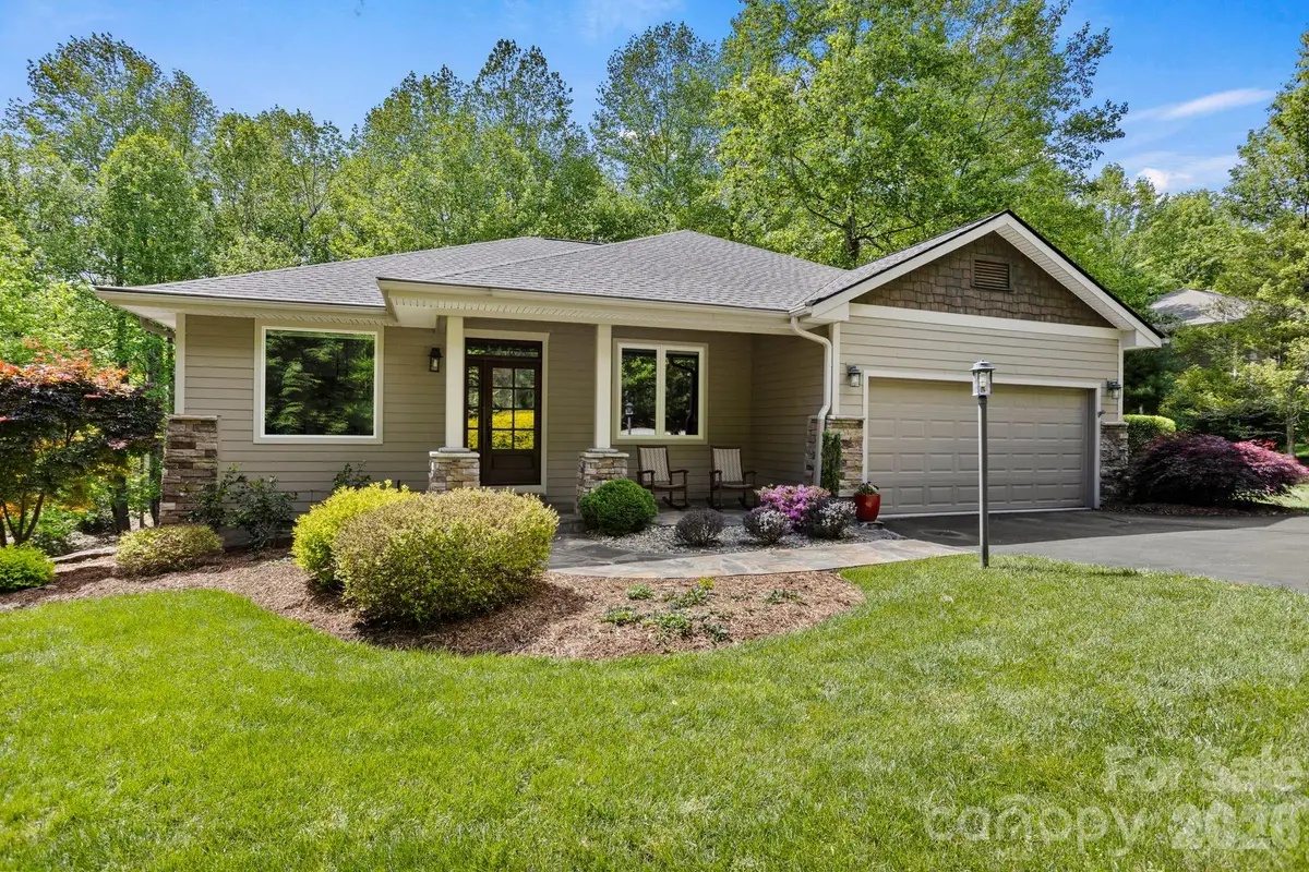 547 Pinnacle Peak Lane, Flat Rock, NC 28731 - #1