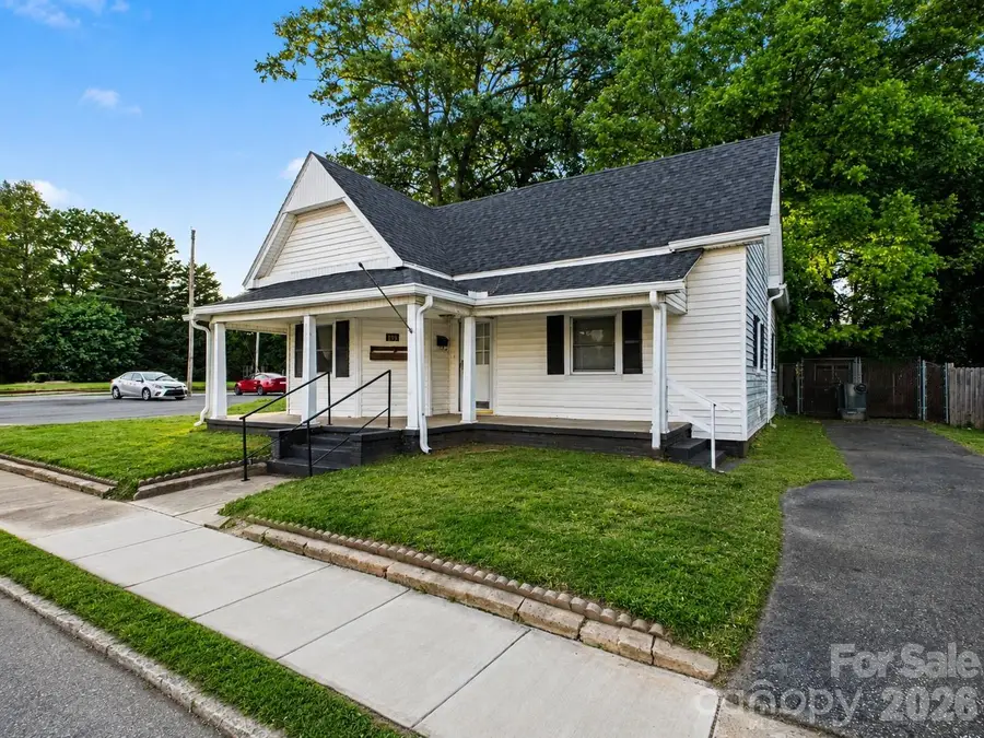 198 Buffalo Avenue Nw, Concord, NC 28025 - #3