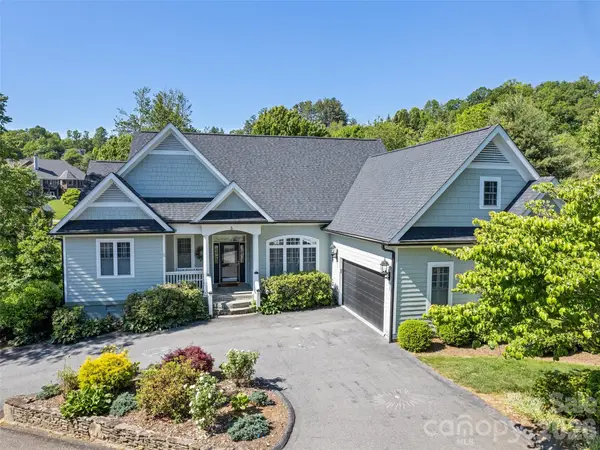 5 Split Creek Court, Mills River, NC 28759