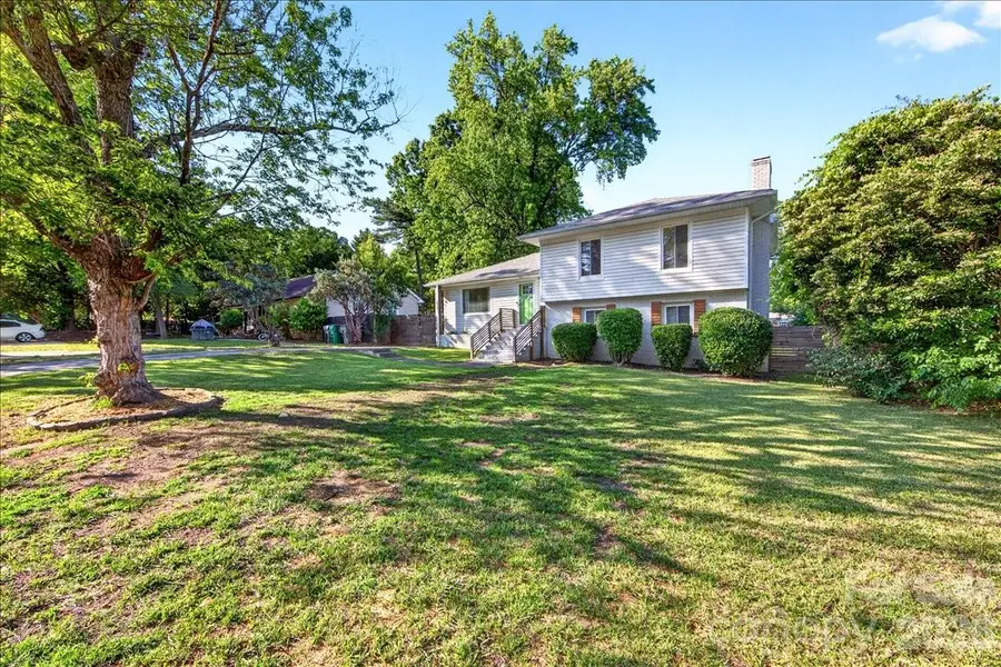5907 Bluebonnet Road, Charlotte, NC 28212 - #2