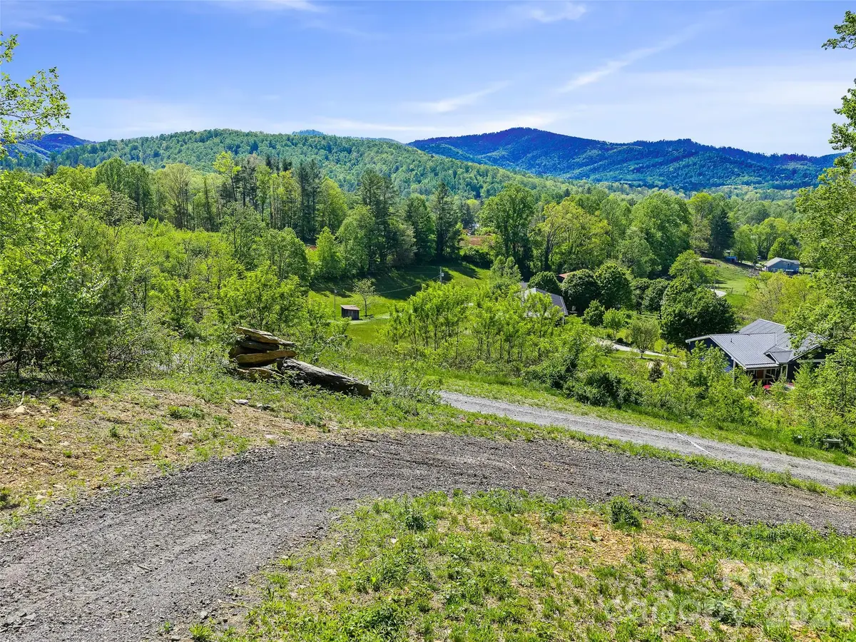 85 Shangrila Trail #2, Spruce Pine, NC 28777 - #1