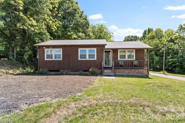 819 Mobile Street, High Point, NC 27260
