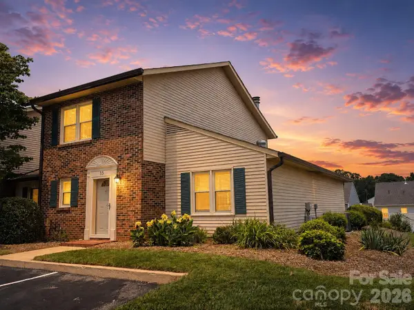 1330 5th Street Ne #15, Hickory, NC 28601