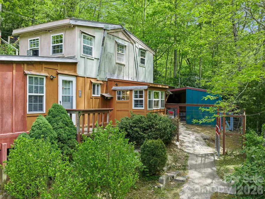 1331 Georges Fork Road, Burnsville, NC 28714 - #2