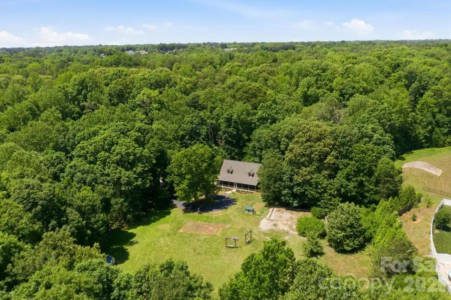 195 Azalea Road, Mooresville, NC 28115 - #2