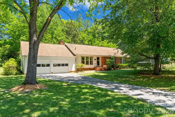 3137 Frederick Place, Charlotte, NC 28210