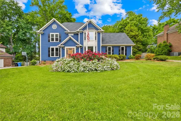 1066 Briarcliff Road, Mooresville, NC 28115