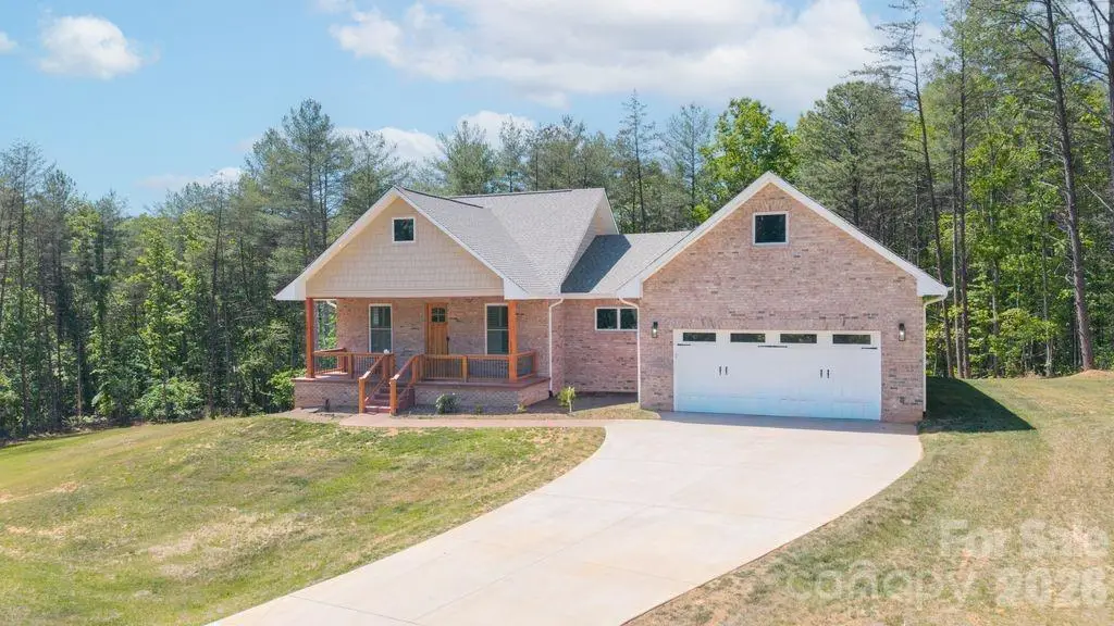 2026 Robert Drive, Morganton, NC 28655 - #1