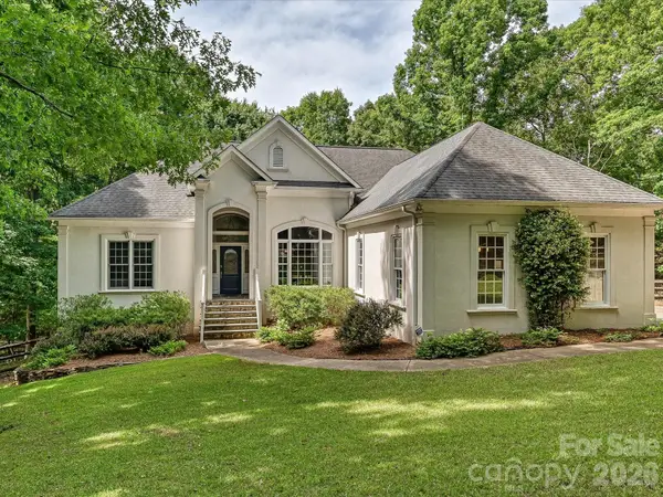15001 Majestic Oak Drive, Charlotte, NC 28278