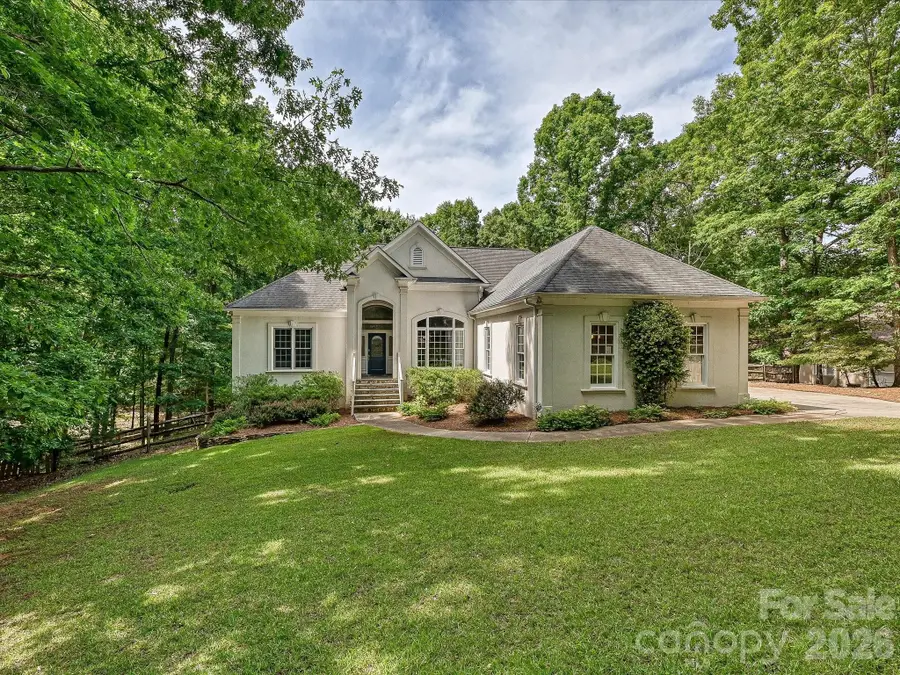 15001 Majestic Oak Drive, Charlotte, NC 28278 - #2