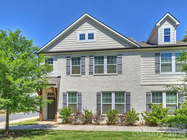 111 Cranford Drive, Pineville, NC 28134