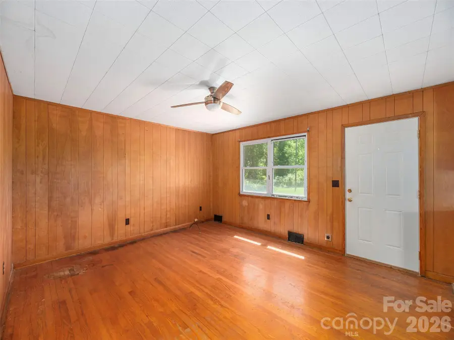 193 Old Howell Mill Road, Waynesville, NC 28786 - #3
