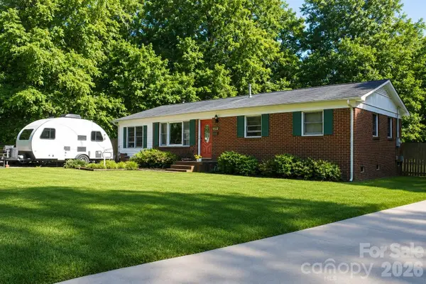 1122 Zion Court, Charlotte, NC 28209