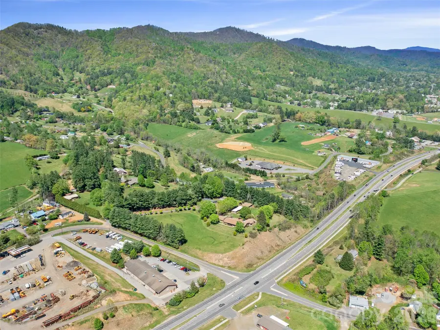 110 Crest View Road, Burnsville, NC 28714 - #2