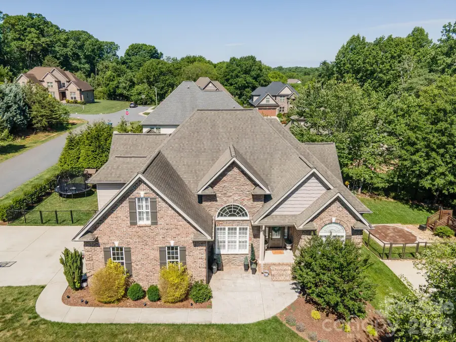 1890 Waterbury Court, Hickory, NC 28602 - #2
