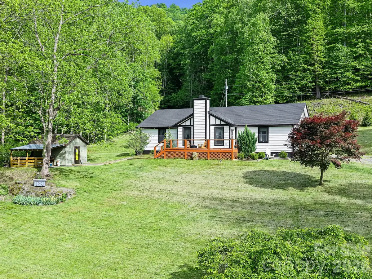 101 Waterwheel Drive, Green Mountain, NC 28740 - #1